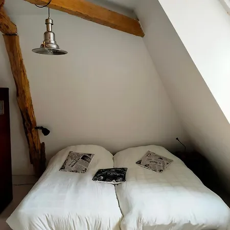 Maison 5 *