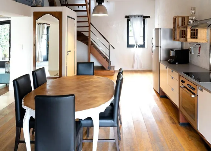 Maison 5 Hébergement de vacances *